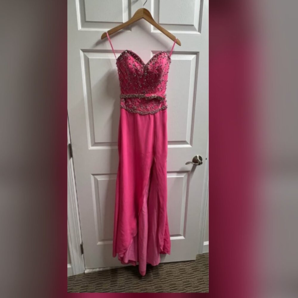 The Crown Collection Beaded Diamonds Pink formal Dress Size 00